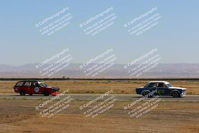 media/May-21-2022-VARA (Sat) [[2ae38a3649]]/group 4/Flag race club corner/